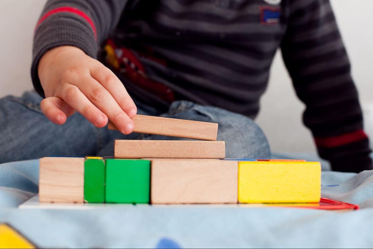 How to Create a Website that Attracts and Keeps Visitors